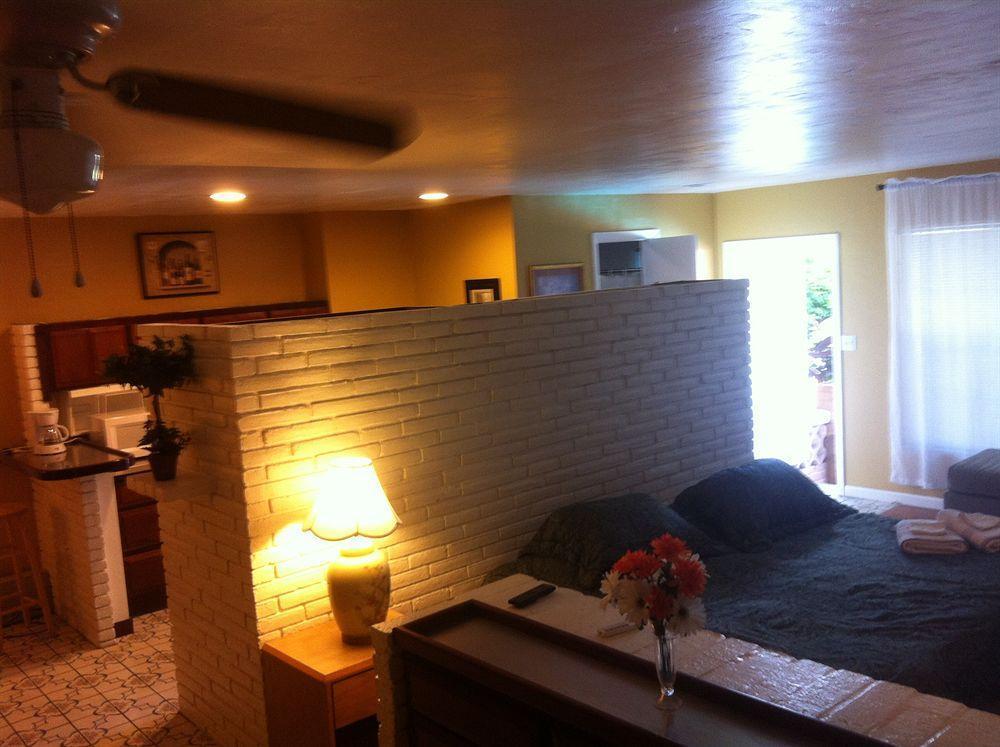 The Bridge At Cordova Boutique Hotel And Hostel Fort Lauderdale Eksteriør bilde